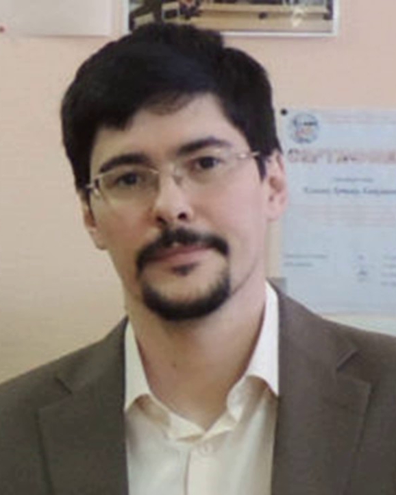 Лазарев Олег Евгеньевич